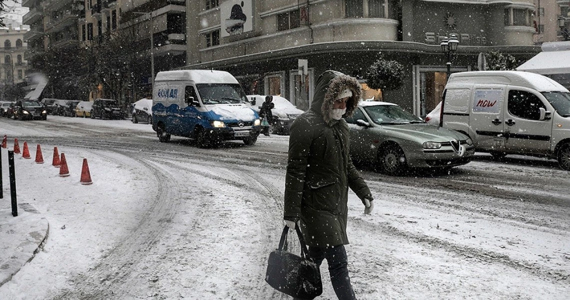 Καιρός: Ισχυρές βροχές και καταιγίδες και χιόνια στα ορεινά – Ποιες περιοχές θα πληγούν περισσότερο